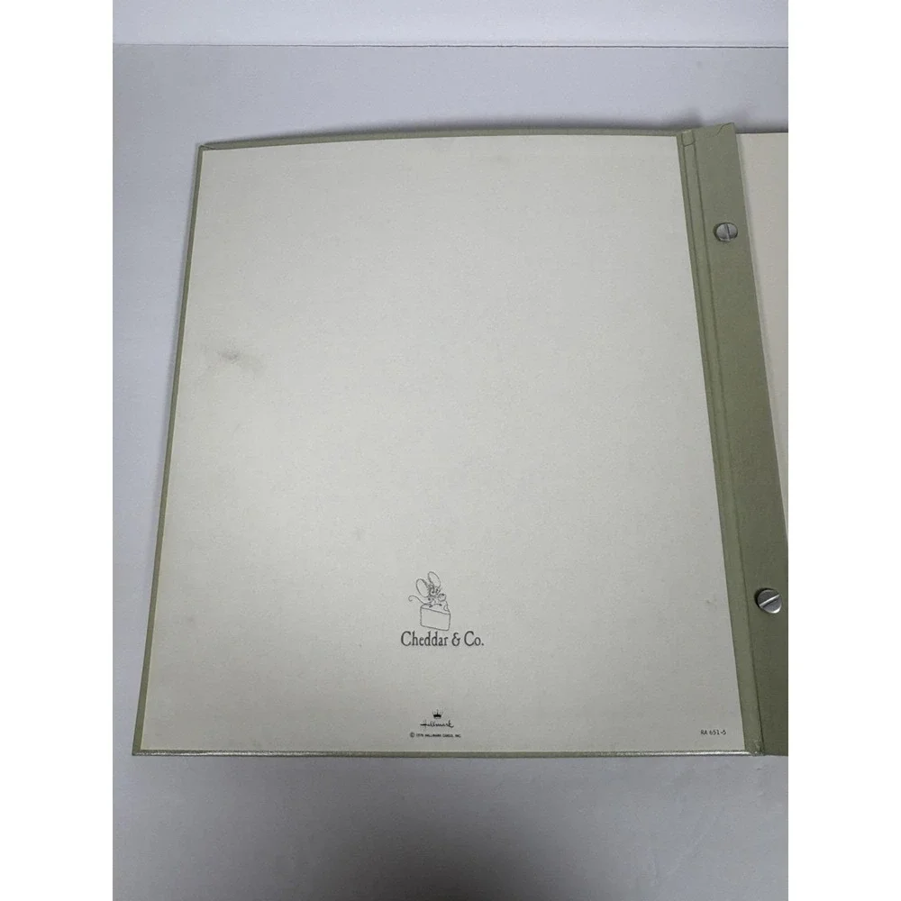 Vtg 1976 Hallmark Cheddar & Co. Snaps & Scraps Photo Album Mouse Scrapbook